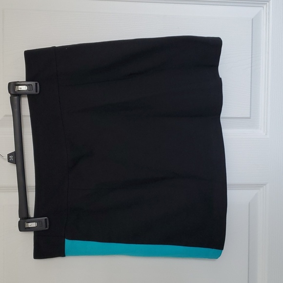 BLUGIRL FOLIES, Jersey Zippered Mini Skirt, Size 44 Like New condition - Picture 6 of 6